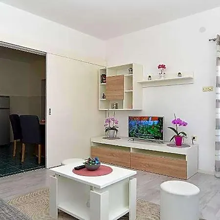 2074 Hotel Poreč
