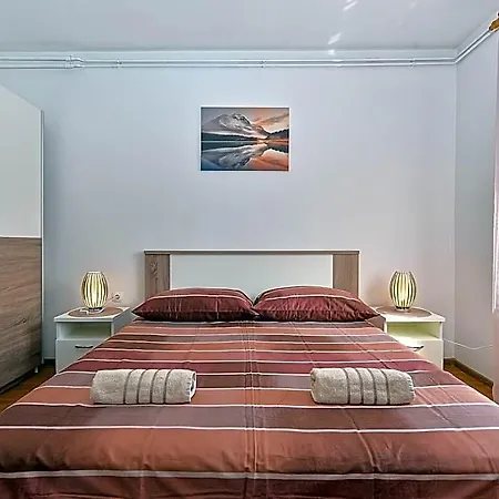 Hotel 2074 4*