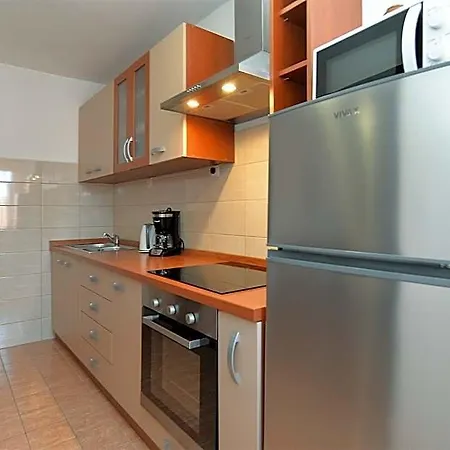 2074 Hotel 4*