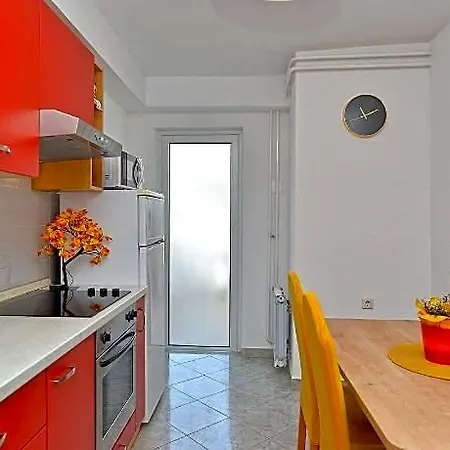 2074 Hotel 4*